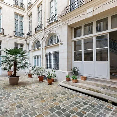 Appartamento Beautiful Spacious 3br 8p Near Street Montorgueil Parigi