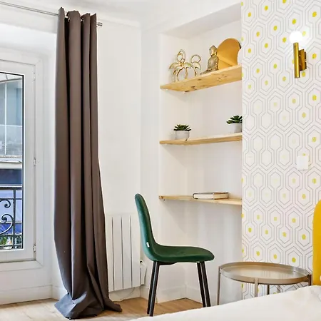 Beautiful Spacious 3br 8p Near Street Montorgueil Appartamento Parigi
